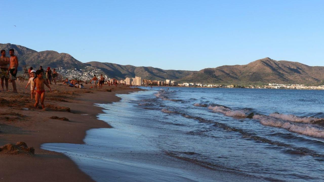 Unsejouraempuriabrava-Terrasse-Vue Mer -Clime- Wifi Parking المظهر الخارجي الصورة